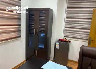  4 اثاث مكتبي للبيع