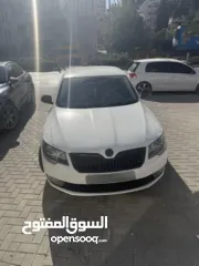  6 Skoda Superb  2014