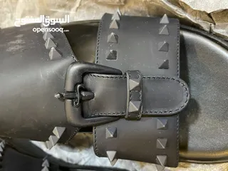  5 نعال رجالي جديد ماركة سيزاري باشوتي مقاس 45