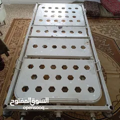  1 سرير طبي متحرك منويل بريك عجال صناعه تركي