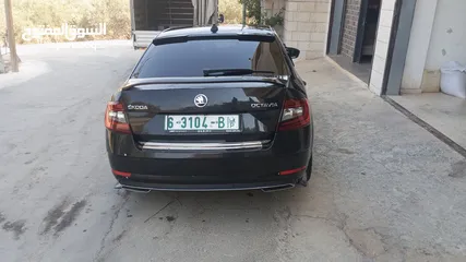  5 سكودا اوكتافيا 2017 اصل برايفت عداد 102000 بصمة تشغيل مري كهرباء كراسي كهرباء تدفئة كراسي تحكم ستيرن