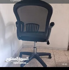  2 كرسي مكتبي  مستعمل 3 اسابيع