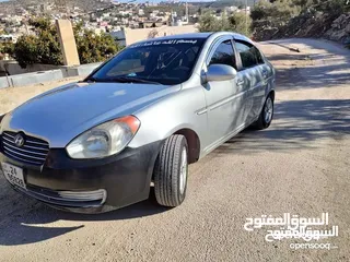  1 هونداي اكسنت دب مديل 2006  قير عادي سياره نظيفه
