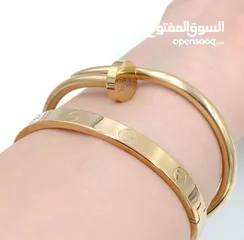  6 اكسسوارات وسوار