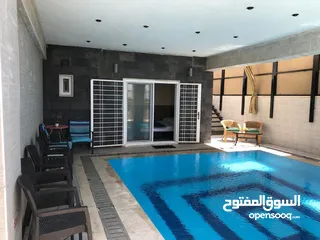  3 شاليه للبيع في البحر الميت شارع الفنادق منطقه سويمه