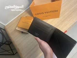  6 Louis Vuitton  Slender Wallet Monogram Eclipse   محفظة لويس فيتون الأصلية