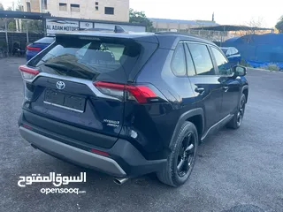  6 تويوتا راف 4 هايبر 2022