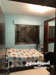  4 شقة مميزة للبيع في رجم عميش