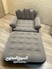  1 كرسي وسرير هوائي للاسترخاء   القياسات  2 متر طول* 1 متر عرض    كرسي نفخ متغير مع منفاخ مع لو
