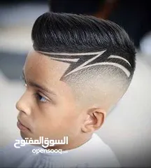  8 قلم موس مع 10 شفرات استبدال حسب  نوع الشعر وحجم الرأس و الرسمه المطلوبه