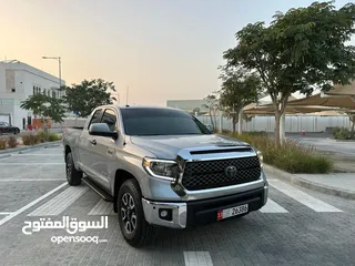  11 للبيع تويوتا تندرا 5.7 المكينة العودة 2018 الموتر 4X4  شاشة بلوتوث وكالة