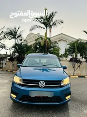  4 كادي 2018-غرفة مبطنة -ركاب (6+1)ماتور 2000 ديزل ماشي 110الف كليو فحص الف دفعة 50الف كاش والباقي شيكت