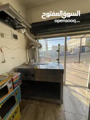  4 عدة مطعم كاملة مع مستلزماته للبيع