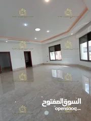  3 عرض مميز -- شقة سوبر ديلوكس في أرقى واجمل مناطق خلدا ---