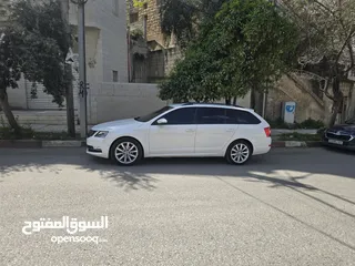  1 سكودا اوكتافيا