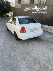  2 هونداي فيرنا 2004