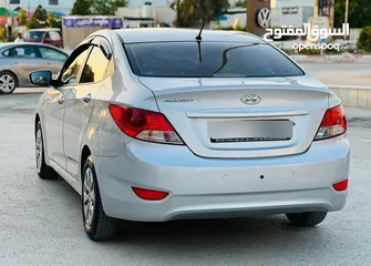  4 هونداي اكسنت بحالة ممتازة للبيع