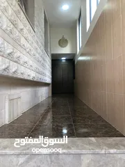  6 عقار للبيع مساحة 213