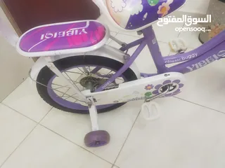  4 girl bicycle size 14 in excellent condition for sale