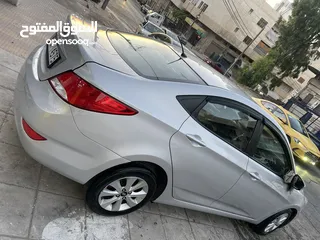  12 هونداي اكسنت بحاله الوكاله 2016 فل الفل ماعدا الفتحه