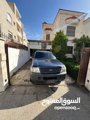  5 فورد اكسبلورر للبيع 2003 وكاله