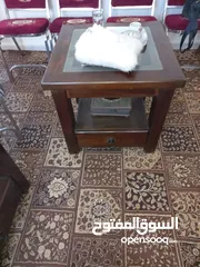  2 طاولات وسط عدد 2  وطاولة كبيرة مع ادراج