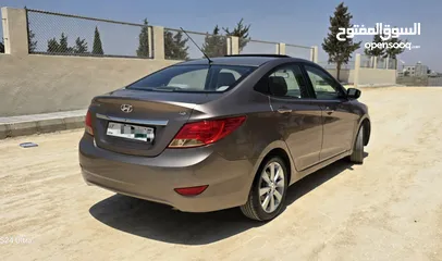  3 للبيع أكسنت 2014 فل مع فتحة أعلى صنف بسعر ممتاز