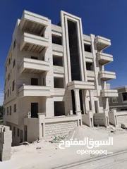  3 شقة في طريق المطار ضاحية الامير علي قرب كازية المناصير