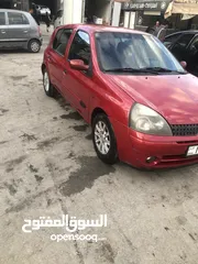  8 رينو كليو فرنسي 2002