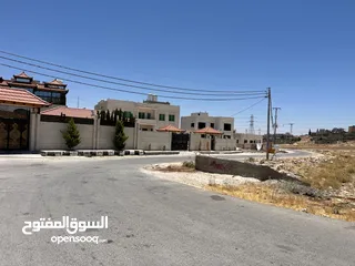  4 أرض سكنيه في اللبن صالحه للبناء فلل و اسكانات من المالك مباشرة بسعر مميز جدا قابل للتفاوض
