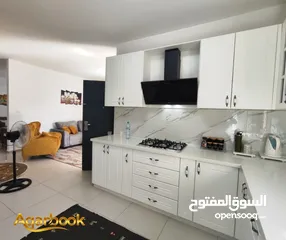  1 شقة مفروشة للايجار في بطن الهوى مناسبة لعائلات صغيرة او عرسان