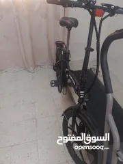  4 بسكليت كهربائيّ