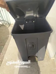  1 سطل القمامة