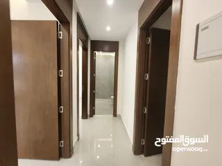  5 شقة فارغة للبيع بين الدوار الرابع و الخامس - ref : 14609