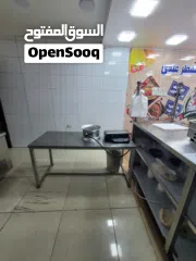  5 السلام عليكم ورحمة الله وبركاته مطعم في الرفاع الشرقي بوكوارة  معروض للبيع كامل متكامل وبسعر مناسب ل