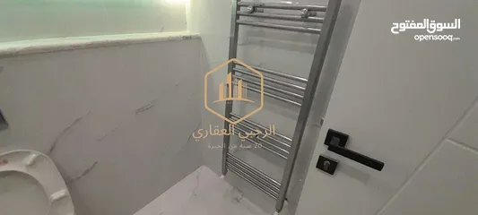  21 شقة - للايجار - لم تسكن - شارع المدينة المنورة