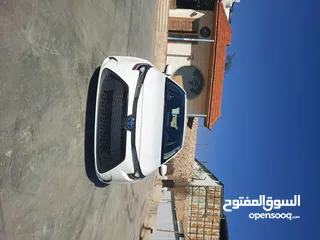  3 تويوتا كورولا وارد أمريكي بطاريه ليثيوم موديل 2021 لون ابيض