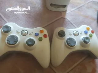  5 اكس بوكس 360 مستعمل سنه  ويوجد العاب جميله سعره 87وقابل للتفاوض
