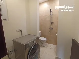  4 شقة غير مفروشة للإيجار 205م2 ( Property 19161 )-174847865