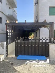  8 بنايه كامله اربع طوابق للبيع كامله بسعر مغري خلف الكارفور في اجمل مناطق مادبا