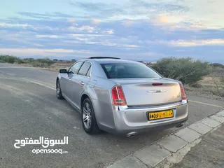  5 للبيع أو البدل كرايسلر 2014 V6 بانوراما