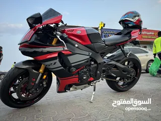  3 Yamaha R1 2015