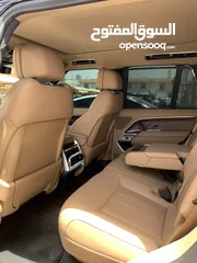  10 Range Rover Vogue 2023 / GCC almost brand new