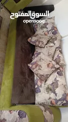  2 كتب -غرفه ضيوف-مجلس جديده-كنب