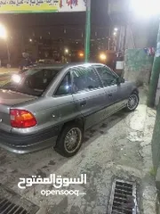  3 اوبل استرا