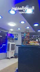  28 محل كافتيريا
