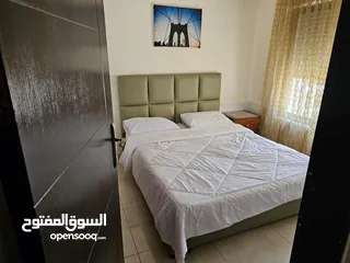  28 استوديوهات فندقيه مفروشه للاجار اليومي و الاسبوعي في قلب عمان منطقه هادئه و مخدومه قريبا من كل شيء
