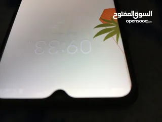  4 جديد بحالة الوكاله استعمال خفيف جدا ممتاز Tecno spark 10