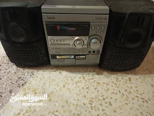  3 استريو مسجل صوت سماعات ستيريو بسعر بلاش راديو و شريط وسلك Aux