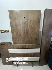  1 تخت مفرد للبيع